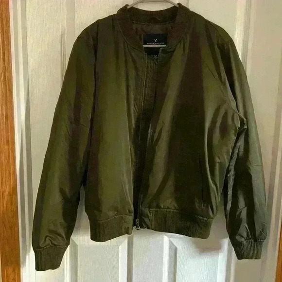 💛 Forest Green American Eagle Jacket - Picture 2 of 6